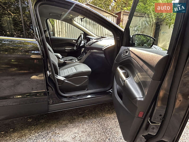 Внедорожник / Кроссовер Ford Escape 2015 в Киеве фото 23 Внедорожник / Кроссовер Ford Escape 2015 в Киеве