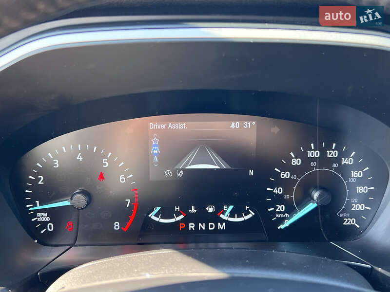 Внедорожник / Кроссовер Ford Escape 2020 в Нововолынске