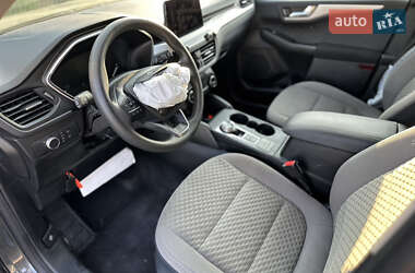 Внедорожник / Кроссовер Ford Escape 2020 в 