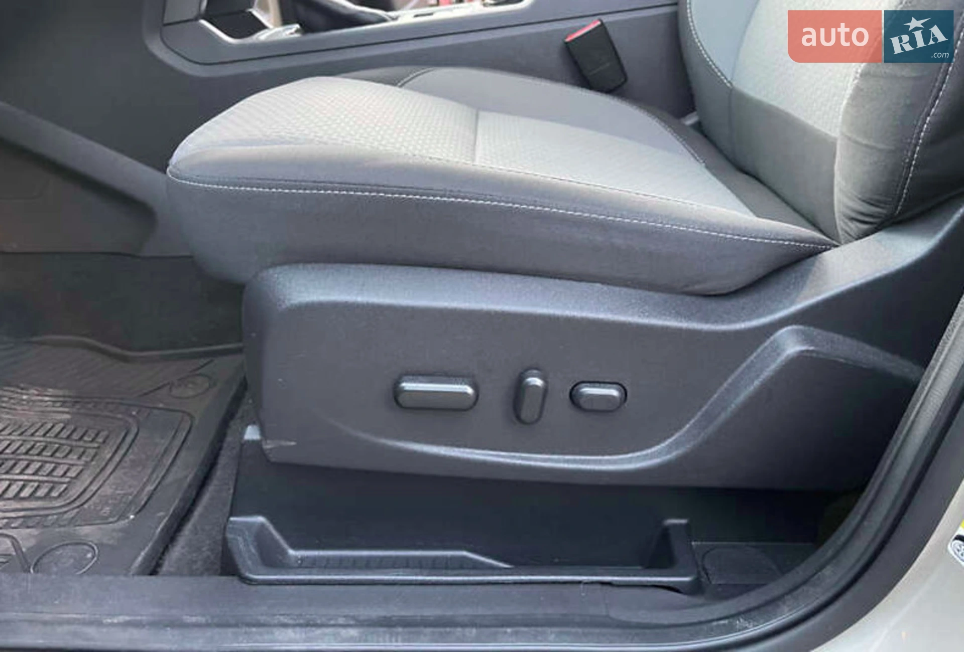 2017 Ford Escape - мініатюра 14