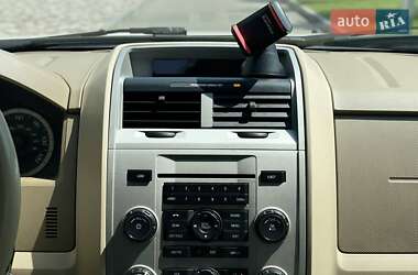 Внедорожник / Кроссовер Ford Escape 2012 в 