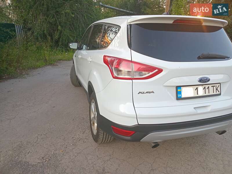 Внедорожник / Кроссовер Ford Escape 2015 в Киеве фото 4 Внедорожник / Кроссовер Ford Escape 2015 в Киеве