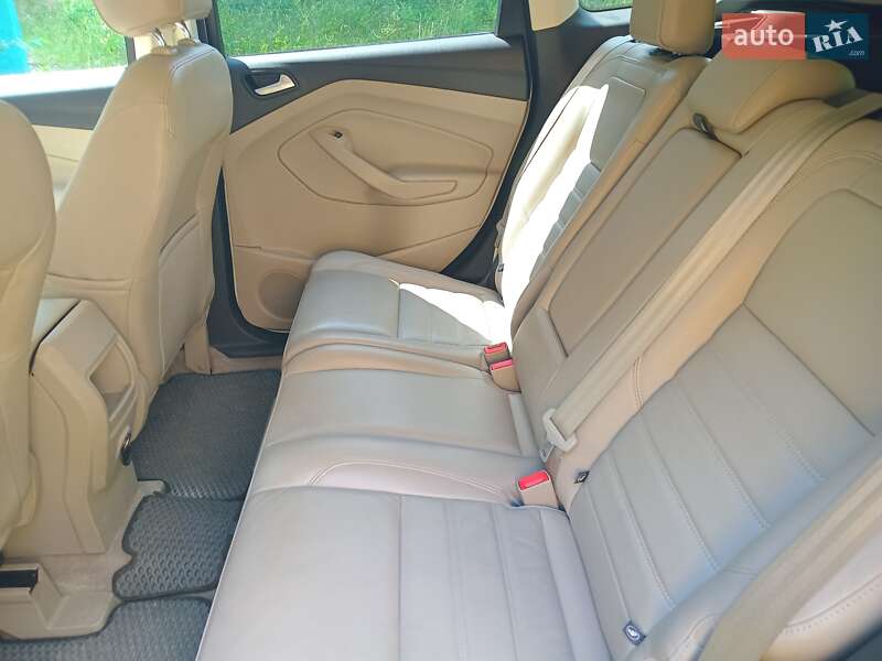 Внедорожник / Кроссовер Ford Escape 2015 в Киеве фото 8 Внедорожник / Кроссовер Ford Escape 2015 в Киеве