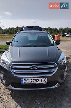 Позашляховик / Кросовер Ford Escape 2016 в Львові