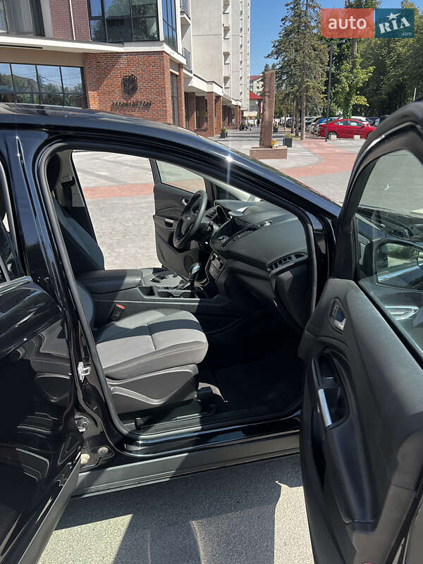 Внедорожник / Кроссовер Ford Escape 2019 в Ивано-Франковске фото 11 Внедорожник / Кроссовер Ford Escape 2019 в Ивано-Франковске