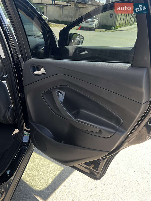 Внедорожник / Кроссовер Ford Escape 2019 в Ивано-Франковске фото 14 Внедорожник / Кроссовер Ford Escape 2019 в Ивано-Франковске