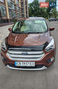 Позашляховик / Кросовер Ford Escape 2017 в Чернігові