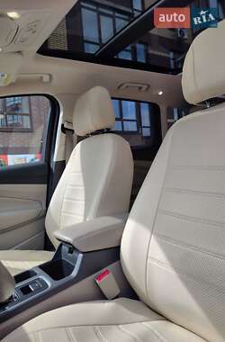 Внедорожник / Кроссовер Ford Escape 2017 в Чернигове