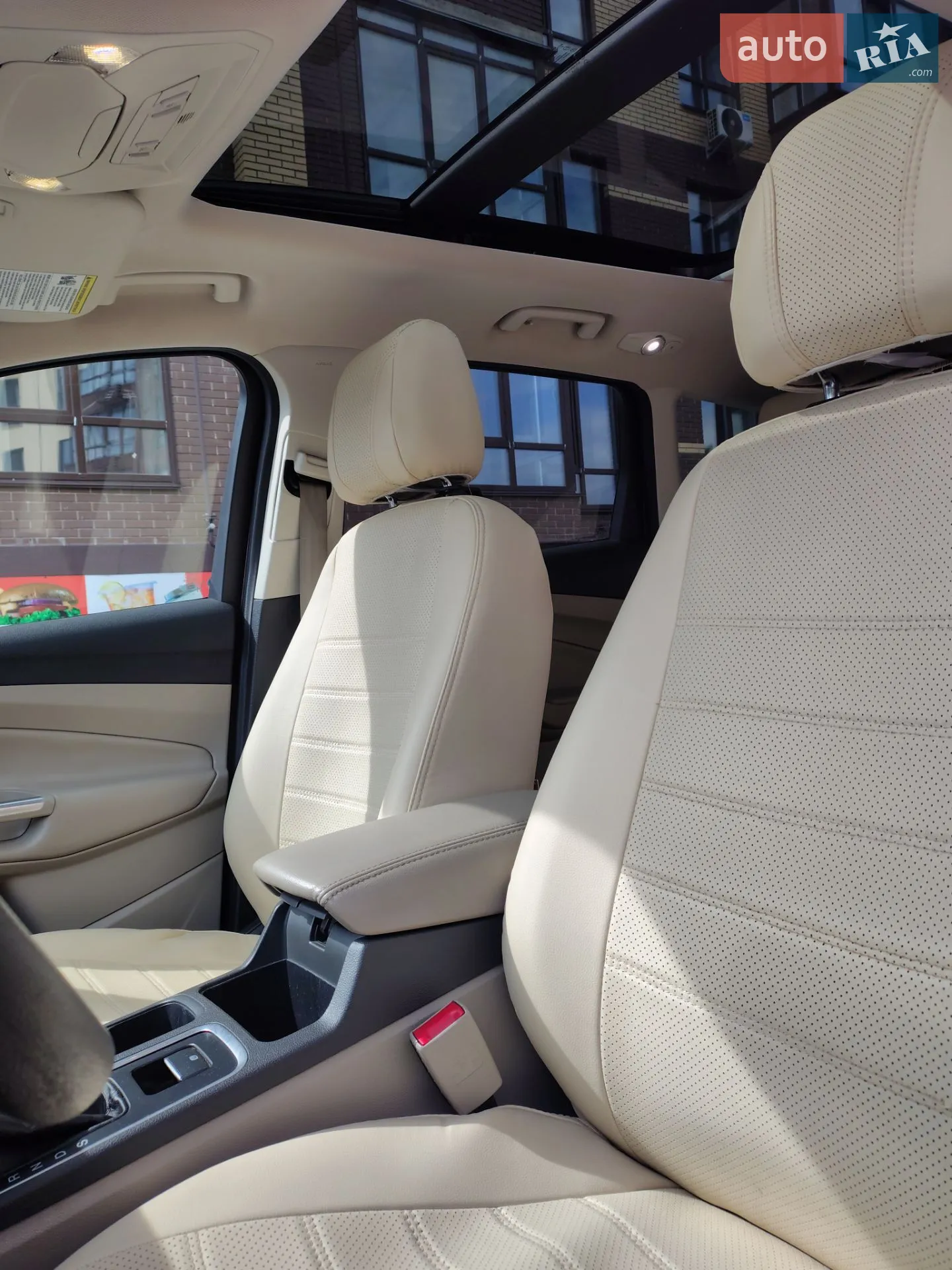 2017 Ford Escape - мініатюра 18
