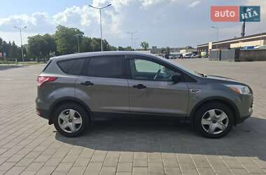 Внедорожник / Кроссовер Ford Escape 2014 в 