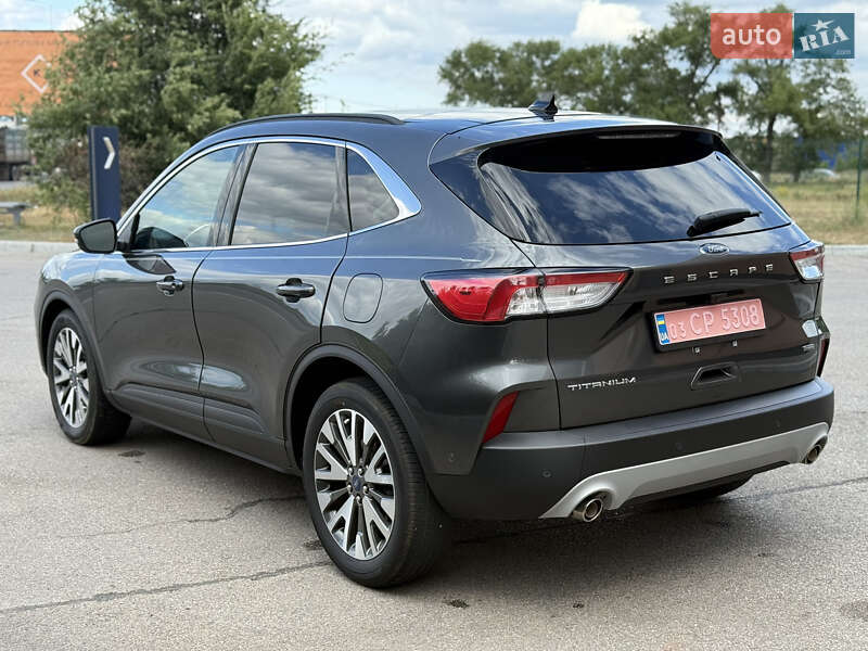 Внедорожник / Кроссовер Ford Escape 2020 в Днепре