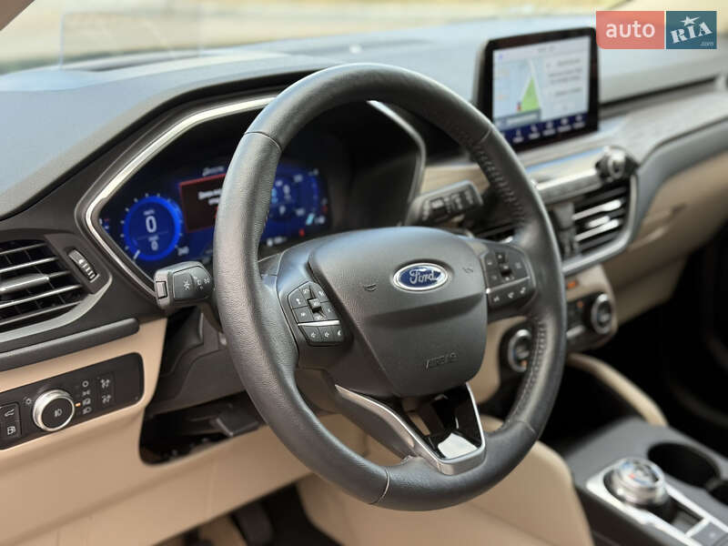 Внедорожник / Кроссовер Ford Escape 2020 в Днепре