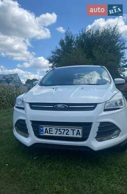 Внедорожник / Кроссовер Ford Escape 2015 в Полтаве