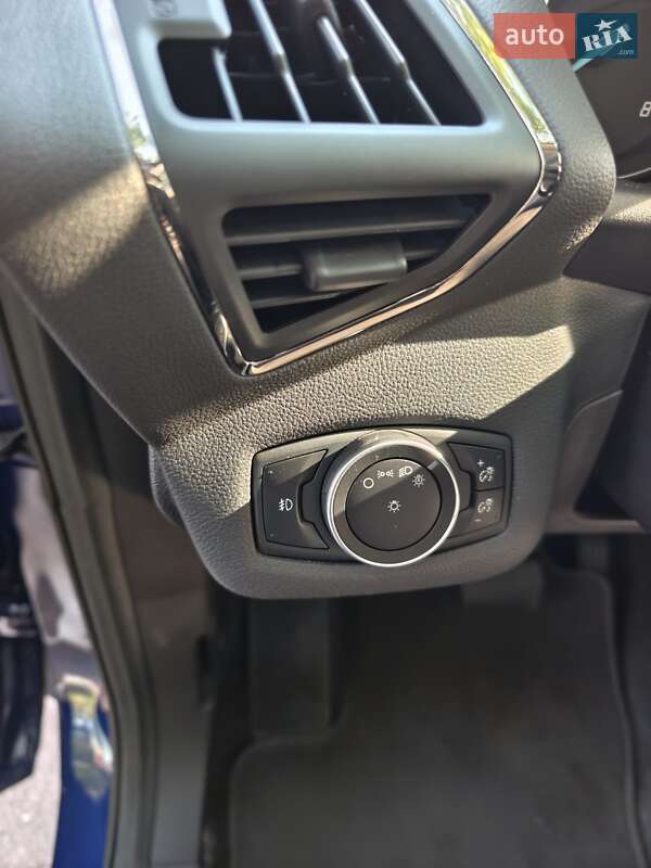 Внедорожник / Кроссовер Ford Escape 2014 в Одессе