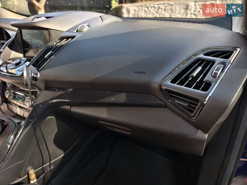 Внедорожник / Кроссовер Ford Escape 2014 в Одессе