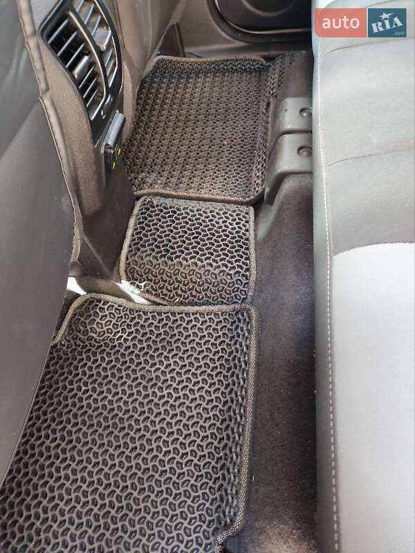 Внедорожник / Кроссовер Ford Escape 2013 в Киеве