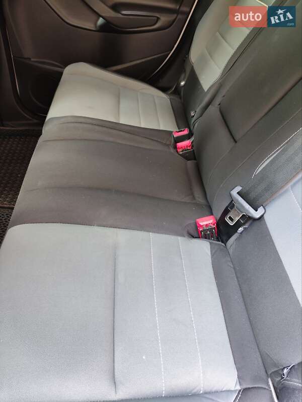 Внедорожник / Кроссовер Ford Escape 2013 в Киеве