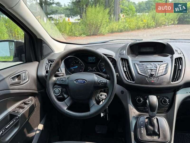 Внедорожник / Кроссовер Ford Escape 2015 в Виннице