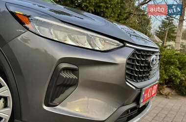Внедорожник / Кроссовер Ford Escape 2023 в 