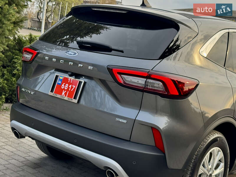 Внедорожник / Кроссовер Ford Escape 2023 в Днепре