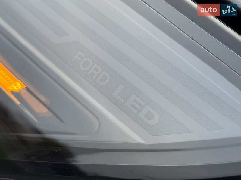 Внедорожник / Кроссовер Ford Escape 2023 в Днепре