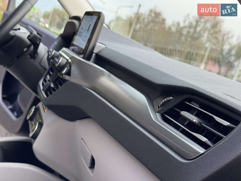 Внедорожник / Кроссовер Ford Escape 2023 в Днепре