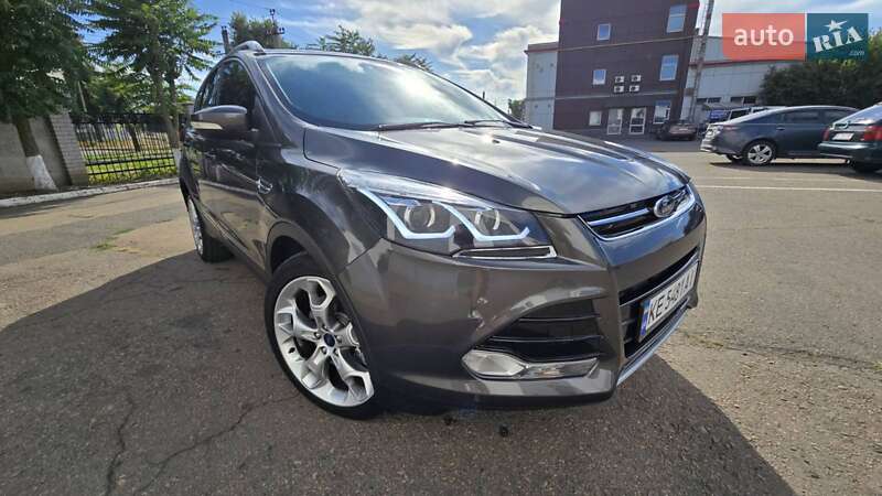 Внедорожник / Кроссовер Ford Escape 2014 в Кривом Роге