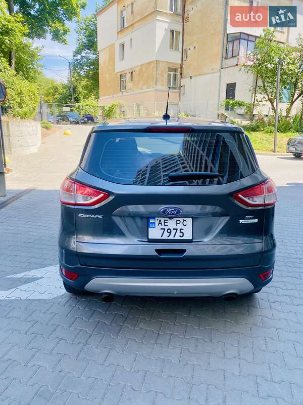 Внедорожник / Кроссовер Ford Escape 2015 в Львове