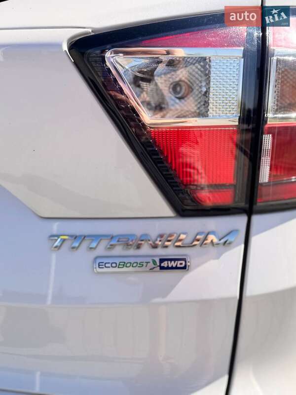 Внедорожник / Кроссовер Ford Escape 2017 в Чопе фото 5 Внедорожник / Кроссовер Ford Escape 2017 в Чопе