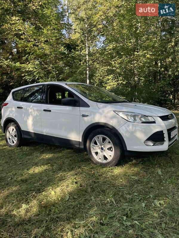 Внедорожник / Кроссовер Ford Escape 2015 в Виннице