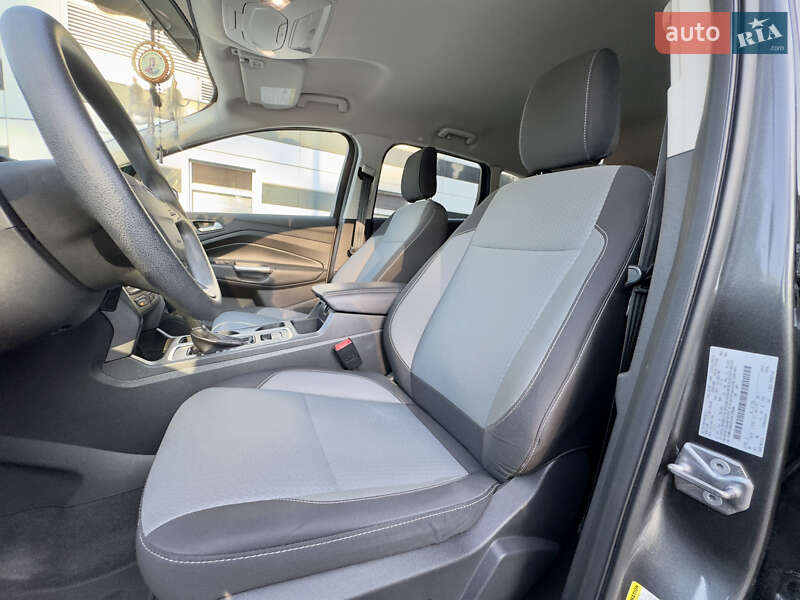 Внедорожник / Кроссовер Ford Escape 2018 в Киеве
