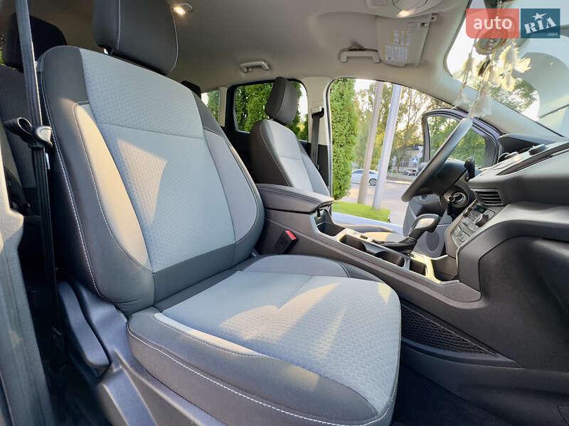 Внедорожник / Кроссовер Ford Escape 2018 в Киеве