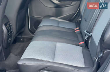 Внедорожник / Кроссовер Ford Escape 2018 в 