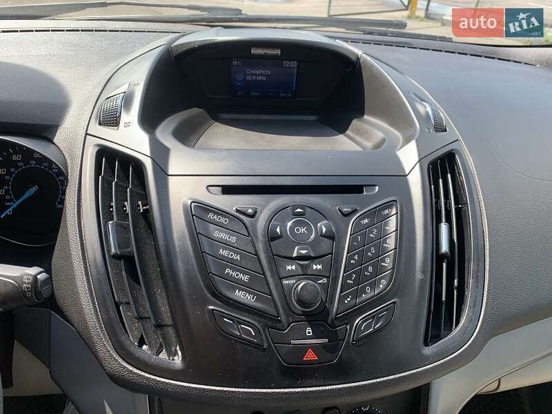 Внедорожник / Кроссовер Ford Escape 2014 в Киеве