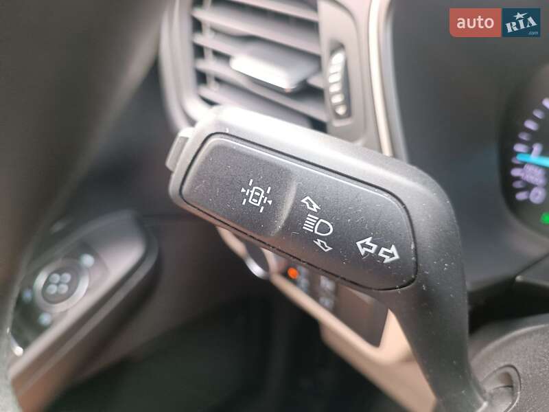 Внедорожник / Кроссовер Ford Escape 2019 в Золочеве