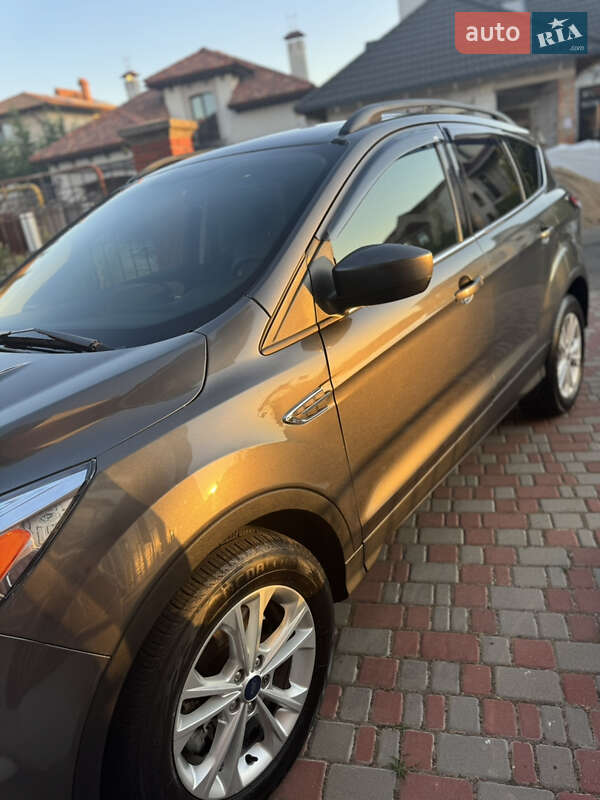 Внедорожник / Кроссовер Ford Escape 2017 в Одессе фото 5 Внедорожник / Кроссовер Ford Escape 2017 в Одессе