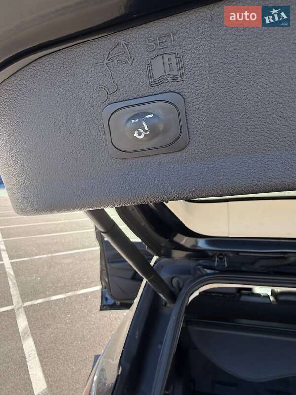 Внедорожник / Кроссовер Ford Escape 2017 в Киеве фото 12 Внедорожник / Кроссовер Ford Escape 2017 в Киеве