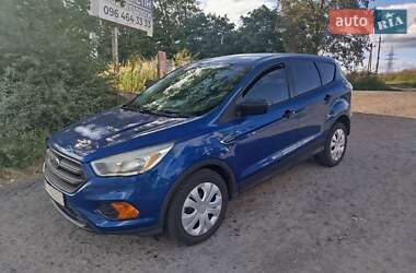 Позашляховик / Кросовер Ford Escape 2017 в Рівному