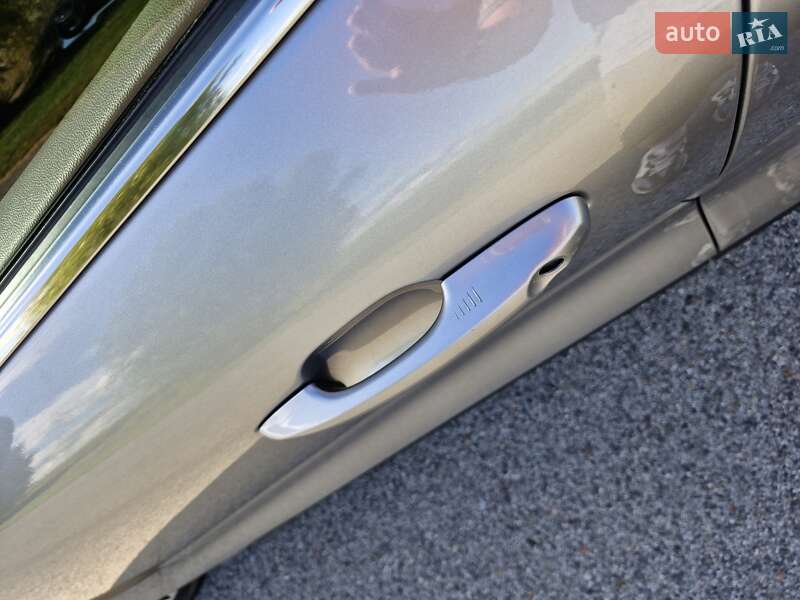 Внедорожник / Кроссовер Ford Escape 2021 в Киеве