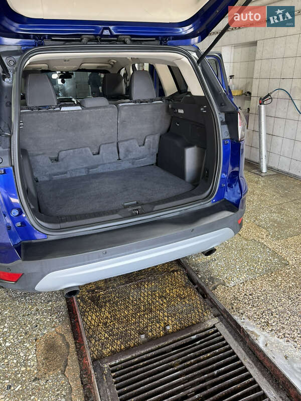 Внедорожник / Кроссовер Ford Escape 2013 в Харькове