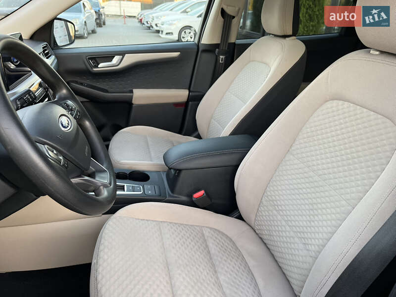 Внедорожник / Кроссовер Ford Escape 2020 в Львове фото 12 Внедорожник / Кроссовер Ford Escape 2020 в Львове