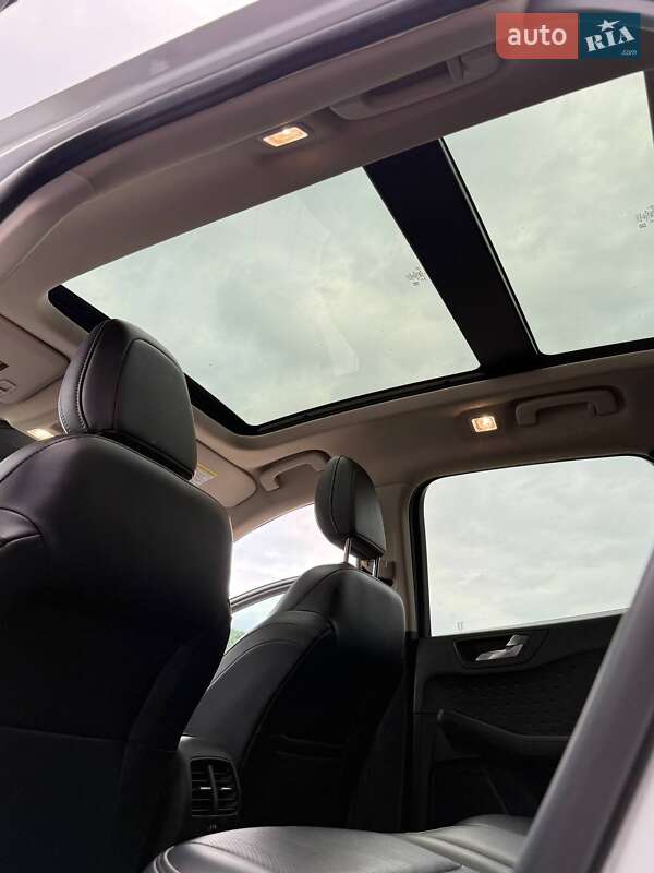 Позашляховик / Кросовер Ford Escape 2020 в Хмельницькому