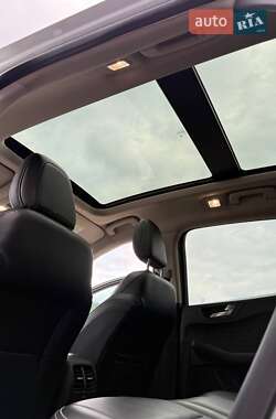 Внедорожник / Кроссовер Ford Escape 2020 в 