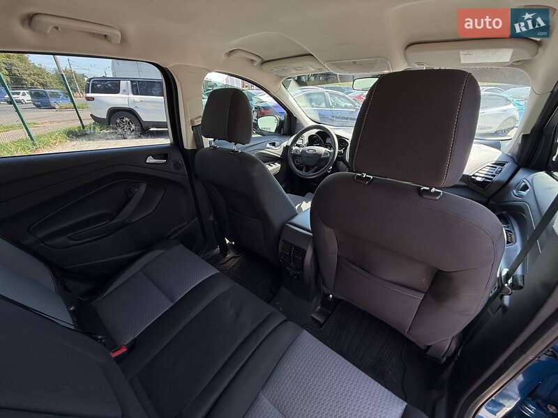 Внедорожник / Кроссовер Ford Escape 2017 в Луцке фото 7 Внедорожник / Кроссовер Ford Escape 2017 в Луцке