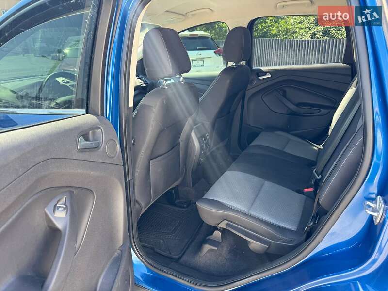 Внедорожник / Кроссовер Ford Escape 2017 в Луцке фото 12 Внедорожник / Кроссовер Ford Escape 2017 в Луцке