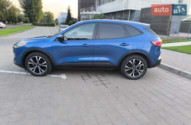 Позашляховик / Кросовер Ford Escape 2022 в Черкасах