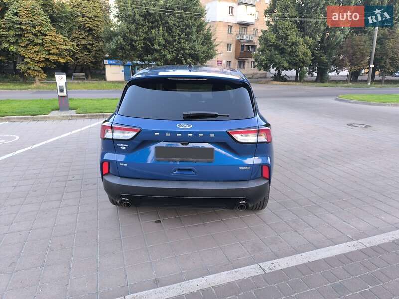 Внедорожник / Кроссовер Ford Escape 2022 в Черкассах