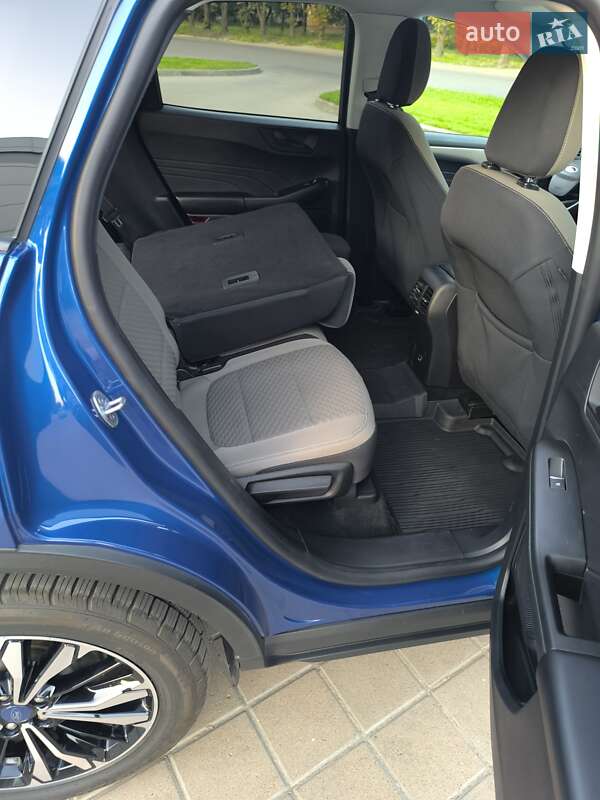 Внедорожник / Кроссовер Ford Escape 2022 в Черкассах