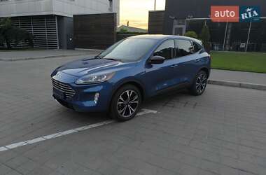 Внедорожник / Кроссовер Ford Escape 2022 в 