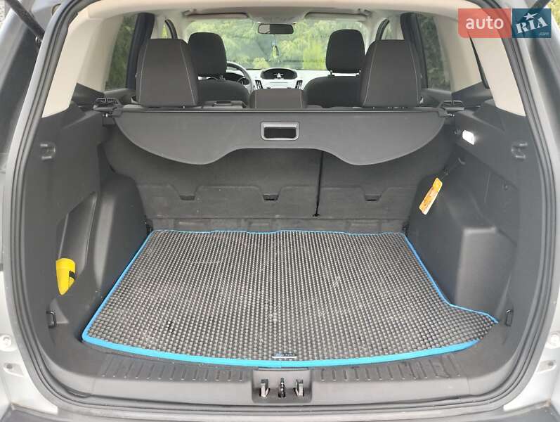 Внедорожник / Кроссовер Ford Escape 2018 в Хмельницком